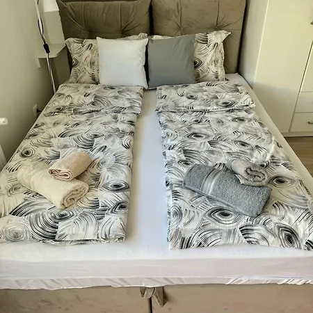 Nana Apartment