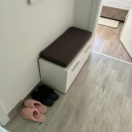 Apartment Nana *