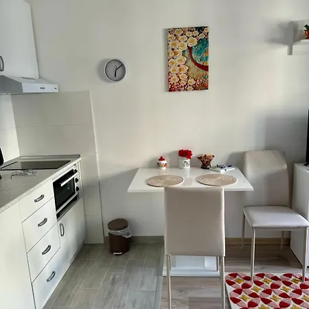 Nana Apartment *